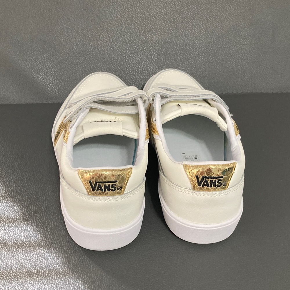 Vans Lowland With Velcro straps and gold accents - Picture 4 of 7